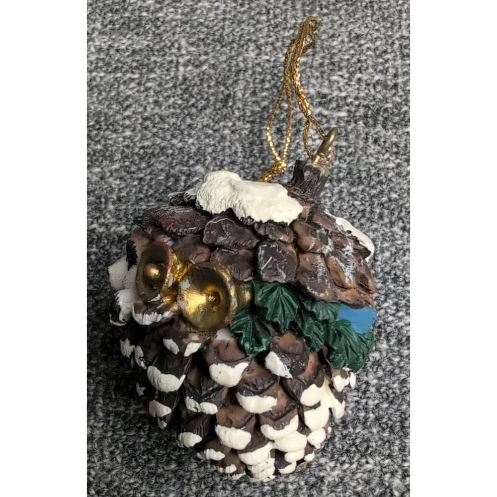 Vtg Woodland Pinecone Ornaments with Animals 2